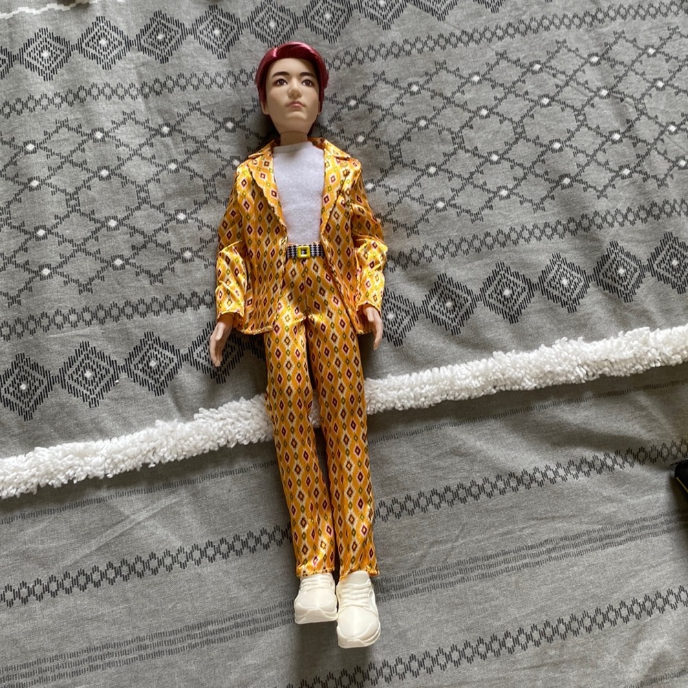 BTS Jungkook figure